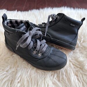 Keds black Scout Boot water resistant lace-up shoe size 1M